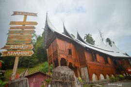 Dharmasraya gelar ziarah rumah gadang
