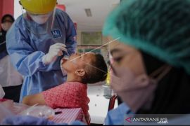 Polisi bongkar praktik tes COVID-19 palsu  di Makassar