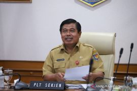 Plt Sekjen Kemendagri minta kepala daerah taati larangan perjalanan ke luar negeri