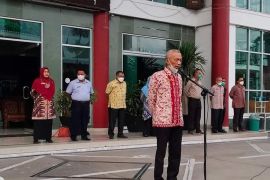 Sekda : Pemkab Pessel baru sebatas non-aktifkan Camat Lengayang secara lisan