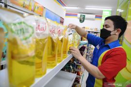 Peritel modern mendukung pemberlakuan minyak goreng satu harga