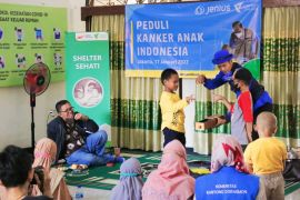 PT BTPN Jenius-Dompet Dhuafa hibur pasien anak penderita kanker