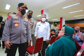 Kapolri ingatkan pentingnya vaksinasi "booster"