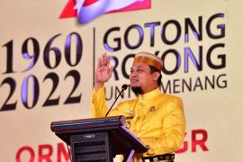 Plt Gubernur Sulawesi Selatan : Kurangi kerumunan cegah lonjakan kasus COVID-19