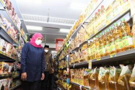 Pasokan minyak goreng di Jatim aman hingga enam bulan ke depan