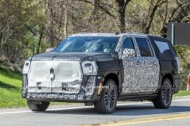 Cadillac segera luncurkan Escalade-V 2023