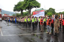 Polda Malut gelar apel percepatan vaksinasi COVID-19, perangi corona