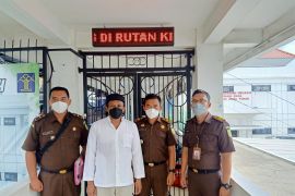 Mantan Dirut PDAM Djoko Hariyanto dieksekusi ke Lapas Tulungagung