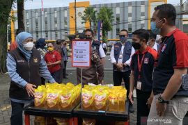 Cooking oil distribution must meet demand: East Java governor