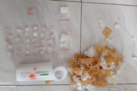 Sipir LP gagalkan penyelundupan 31 paket sabu