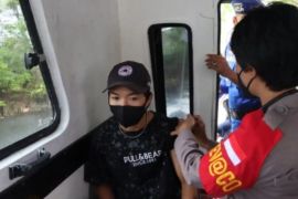Polairud Polman kerahkan kapal untuk vaksinasi COVID-19 bagi warga kepulauan