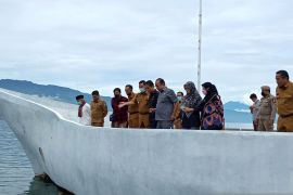 Bupati Solok bantah dugaan reklamasi ilegal di Danau Singkarak