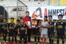 AMNESIA gali bibit berbakat pemain sepakbola di Kalsel