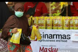 Warga Sulteng  diminta tidak "panic buying" dan timbun minyak goreng