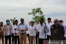 Pemerintah akan bangun pelabuhan kontainer baru di Batam