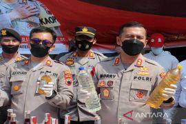 Stok minyak goreng di Boyolali aman, satu harga Rp14.000 per liter
