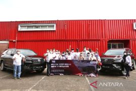 Toyota ajak belasan jurnalis 5 provinsi test drive New Fortuner