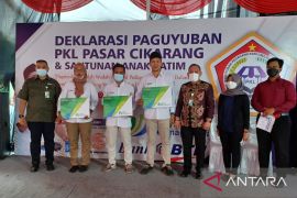 Paguyuban PKL Cikarang terlindungi BPJAMSOSTEK