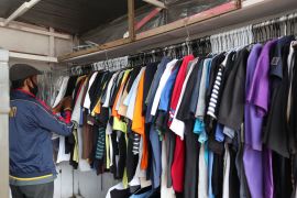 Ini sebutan untuk baju monja di kalangan anak muda Banda Aceh