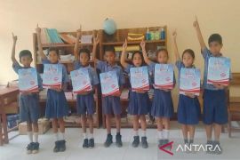 Delapan kabupaten terima bantuan pendidikan Rp3,5 miliar dari SGM Eksplor-Indomart