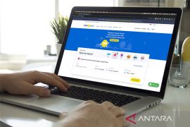 Agen perjalanan tiket.com banting harga sambut Imlek