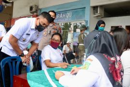 Go Fast E-KTP, Bobby saksikan antusias warga manfaatkan layanan