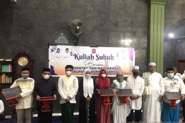 Pemkab Bone Bolango canangkan gerakan salat subuh bersama