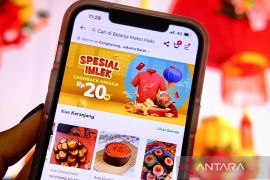 Tren Belanja Tahun Baru Imlek: Transaksi Kue Keranjang Meningkat
