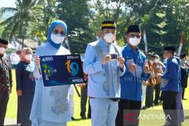 Bone Bolango luncurkan kartu e-Bonebol  mudahkan transaksi digital