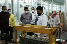 Wako Sawahlunto kunjungi Balai Besar Tekstil Bandung pelajari pengembangan tenun