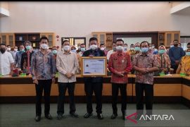 Pemkab OKU Timur raih penghargaan  "rapor hijau" dari Ombudsman RI