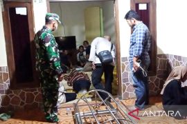 Pesta miras oplosan dua remaja tewas