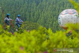 Pemprov Jabar targetkan 36 juta kunjungan wisatawan di tahun 2022