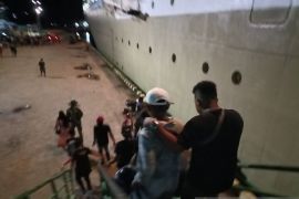 Polres Fakfak tangkap tiga terduga pelaku pembakar Double O Kota Sorong