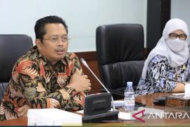 Wakil Ketua DPD berencana lapor Presiden terkait kerusakan jalan di Kaltim