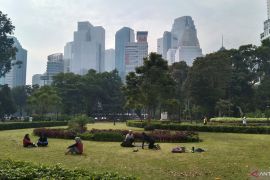 Pemerintah Pusat melanjutkan PPKM level dua di DKI Jakarta