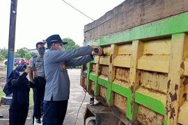 Pemkab Ketapang tertibkan truk ODOL