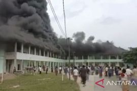 Pondok pesantren di Rokan Hulu terbakar seorang santri alami luka bakar