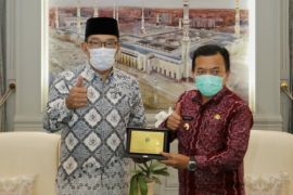 West Java to support Jambi in oil, gas management: governor