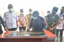 Bupati Bogor resmikan 17 rumah pengganti bagi korban bencana longsor