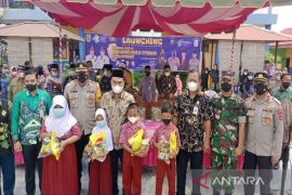 Zairullah tinjau pelaksanaan vaksinasi tingkat pelajar