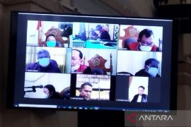 Hakim Tipikor Medan beri keringanan hukuman terdakwa korupsi insentif PBB