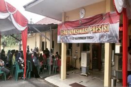 Warga serbu Polsekta Banjarmasin Tengah untuk dapatkan vaksin booster