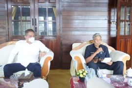 Bupati Sintang-Kajari tandatangani kesepakatan terkait bantuan hukum