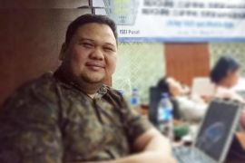 Pakar: pemerintah segera tarik "rem darurat" karena lonjakan COVID-19