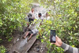 Penemuan mayat pria hebohkan warga