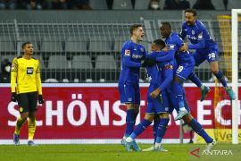 Leverkusen permalukan Borussia Dortmund