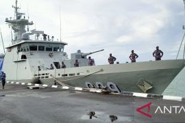 Bank Indonesia - TNI AL melaksanakan kas keliling ke kepulauan 3T