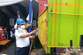 Dirjen Hubdar Kemenhub saksikan langsung normalisasi truk "Odol" di Banyuwangi
