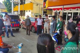 Polresta Padang reka ulang kasus perampokan sadis di Belimbing